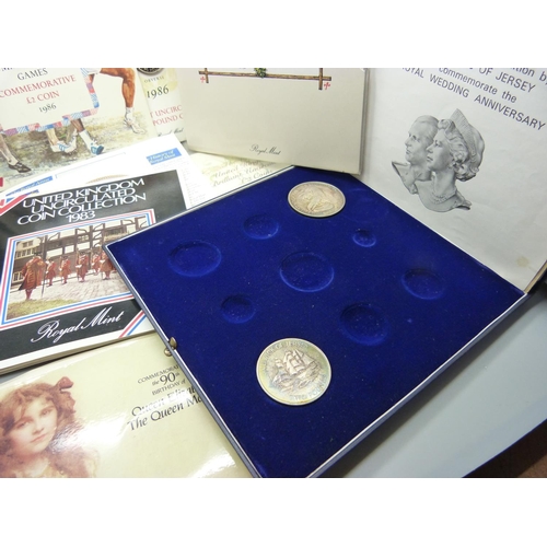 962 - A collection of commemorative crowns and coins and two medals, a cartwheel two-penny and penny coins... 