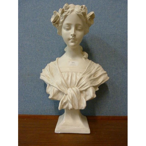 371 - An Art Nouveau style plaster of a lady