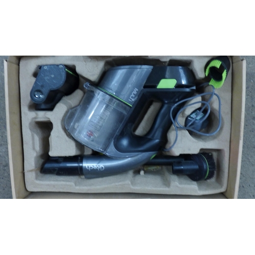 2098 - G-Tech 22v 2000mah hand held vacuum cleaner with battery