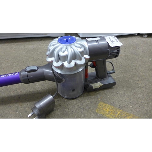 2099 - Dyson V6 Animal cordless handheld vacuum cleaner with charger