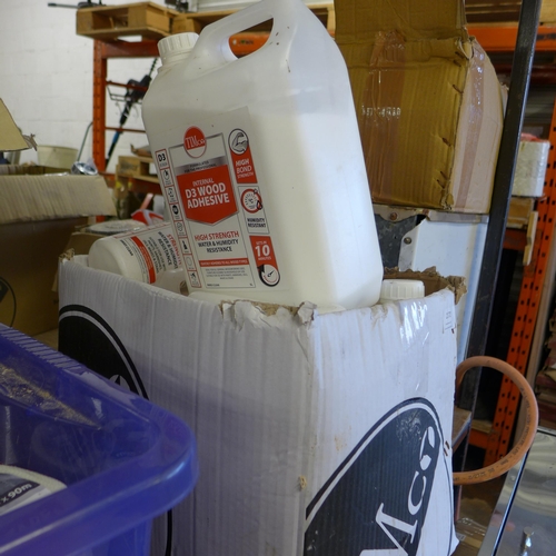 2172 - 4 x 5ltr bottles and 3 x 1ltr bottles of unused Timco wood glue