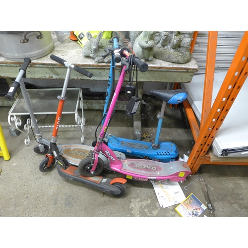 2430 - 4 electric scooters