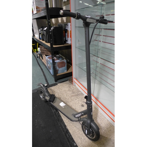 3038 - Reid Electric Scooter with Charging Lead, Original RRP £389.99 + vat (276-190)  * This lot is subjec... 