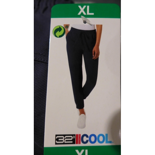 3115 - 10 Pairs of women's 32° Cool blue joggers, size XL * this lot is subject to VAT