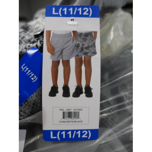 3175 - Bag of boy's Champion shorts - concrete and black - all size large * this lot is subject to VAT