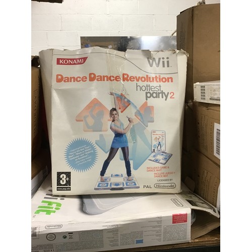 2119 - Nintndo Wii console, Dancer Dance Party Wii kit in box, Wii Fit board in box, Dell monitor and Wii a... 