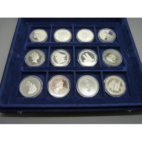 960 - The Royal Family sterling silver Commemorative Coin Collection, boxed (24)