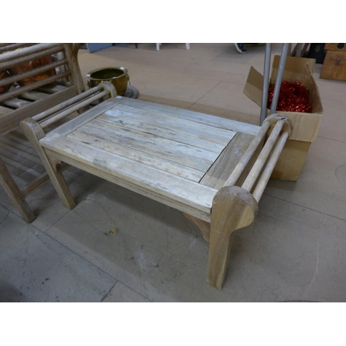 349 - A Lutyens style teak garden bench and coffee table