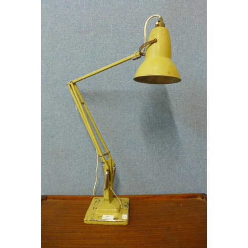 430 - A Herbert Terry & Son's anglepoise desk lamp