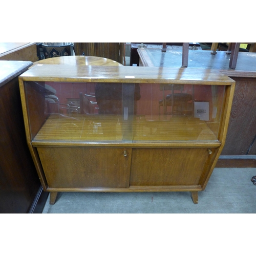 69 - A teak bookcase