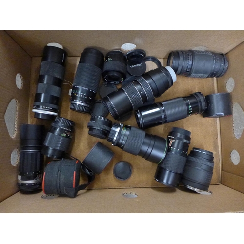 1192 - A box of mixed camera lenses **PLEASE NOTE THIS LOT IS NOT ELIGIBLE FOR POSTING AND PACKING**