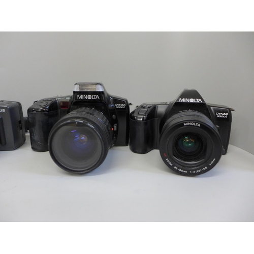 659 - Five 35mm cameras and lenses, Minolta Dynax 3000i, 5000i, Olympus AZ-300 Super Zoom (x2) and Canon E... 