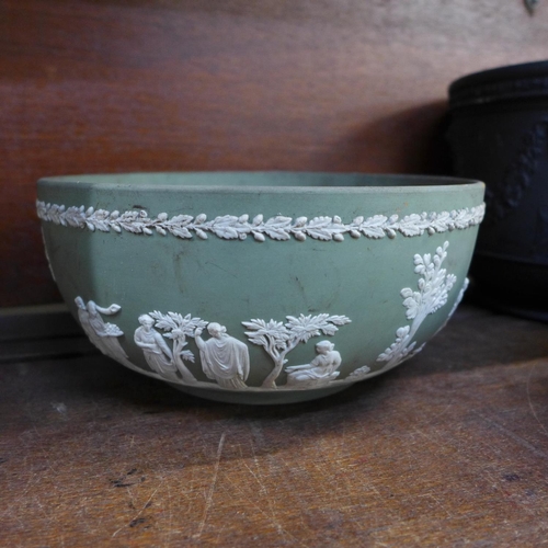 660 - A Wedgwood black basalt planter, a bowl, a Jasperware bowl and a pair of Losol candlesticks