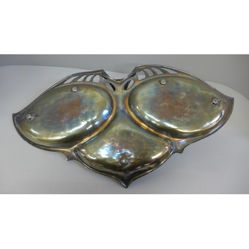 662 - A rare electro-plated Art Nouveau stylised serving dish, marked B-WMF-as 18