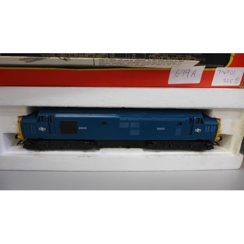 679A - Two Hornby Railways locomotives, R751 Co-Co English Electric Type 3 diesel and R550 BR 9F 2-10-0 loc... 