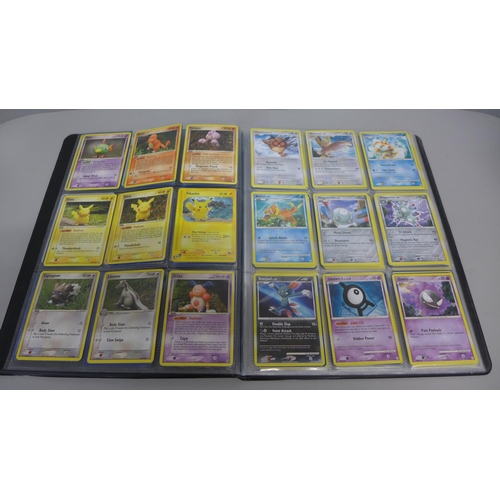 732 - 132 Pokemon cards of various sets including Diamond and Pearl set including Torterra lvl.x, Jungle s... 