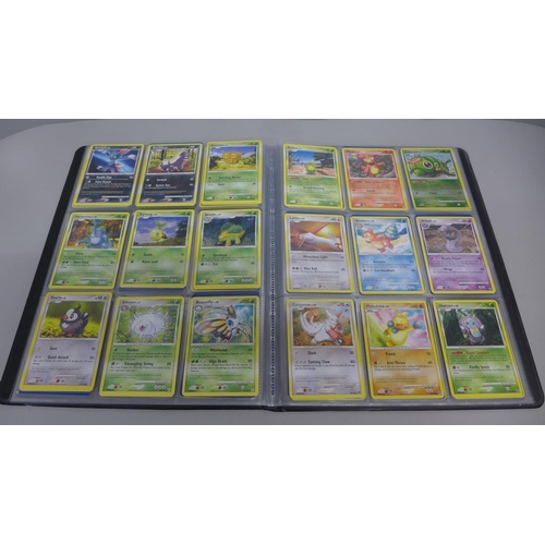 732 - 132 Pokemon cards of various sets including Diamond and Pearl set including Torterra lvl.x, Jungle s... 