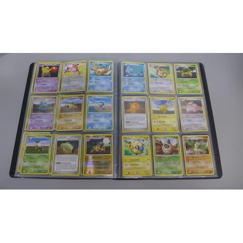 732 - 132 Pokemon cards of various sets including Diamond and Pearl set including Torterra lvl.x, Jungle s... 