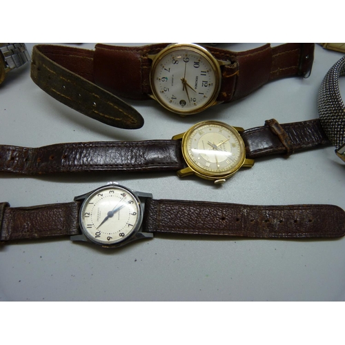 904 - Gentleman's mechanical wristwatches including Seiko