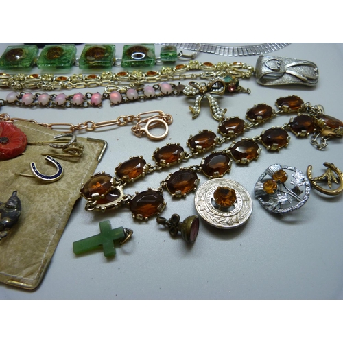 916 - Vintage and later jewellery, stick pins, etc.