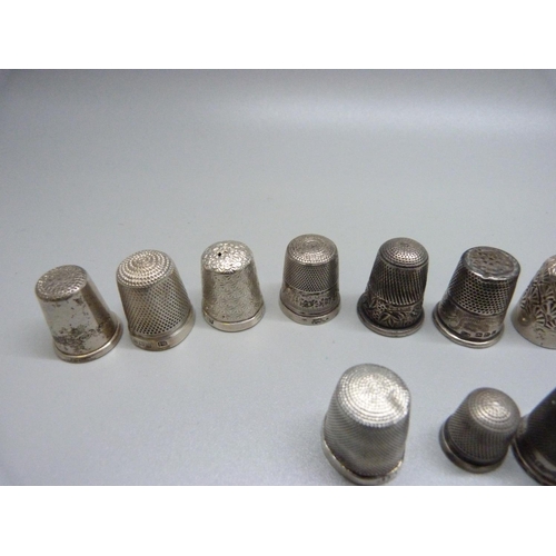 919 - Fourteen silver thimbles