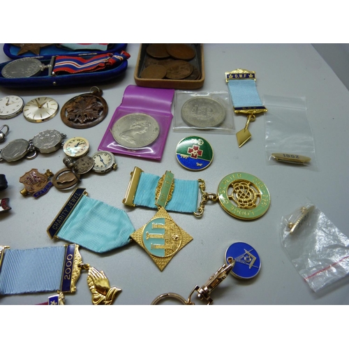 951 - Assorted medals, coins, brooches, etc.