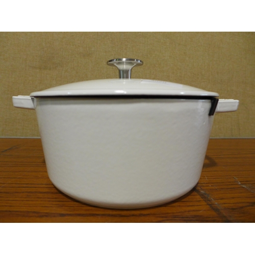 3020 - Milo 3.5L Classic Dutch Oven