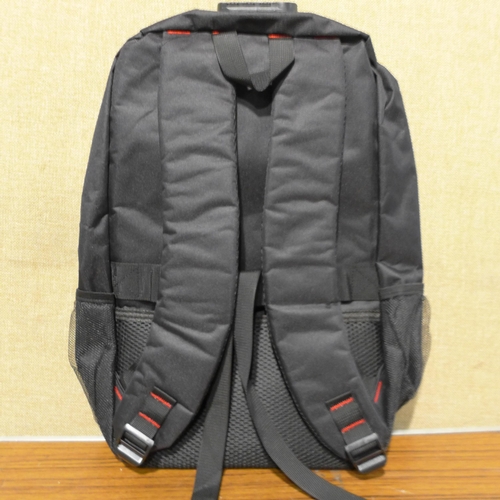 3032 - Black Skateboard rucksack