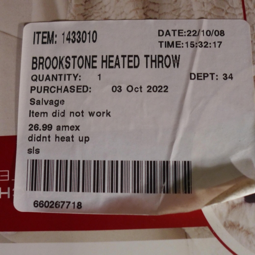 3101 - Brookstone Heated Throw  50 x 60(277-148 ) * This lot is subject to vat