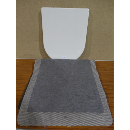 3185 - Hush Soft-Close Toilet Seat and Basket Weave Kitchen Mat    (276-34,77) * This lot is subject to VAT