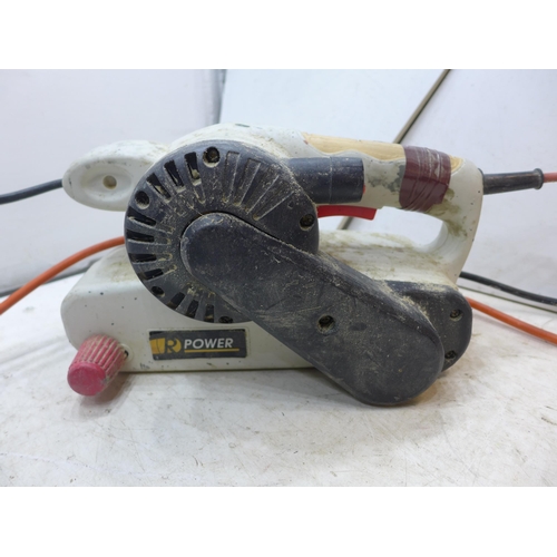 2026 - Draper Plunge Router - failed electrical safety test due to damaged cable - sold as scrap only - R P... 