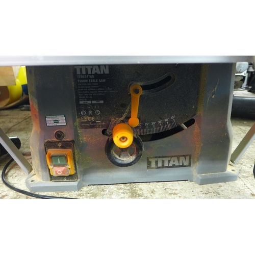 2030 - Titan 430x638mm 1500W table saw - W