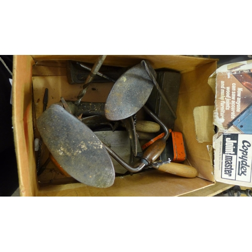 2119 - Box of Joiner's tools, 2 cobblers lasts and toolbox of Joiner's accessories