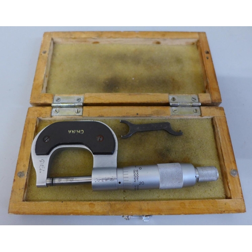 661 - A Fowler micrometer, boxed