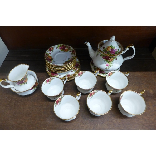 670 - A Royal Albert Old Country Roses tea set