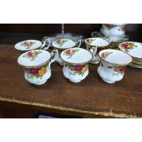 676 - A collection of Royal Albert Old Country Roses china