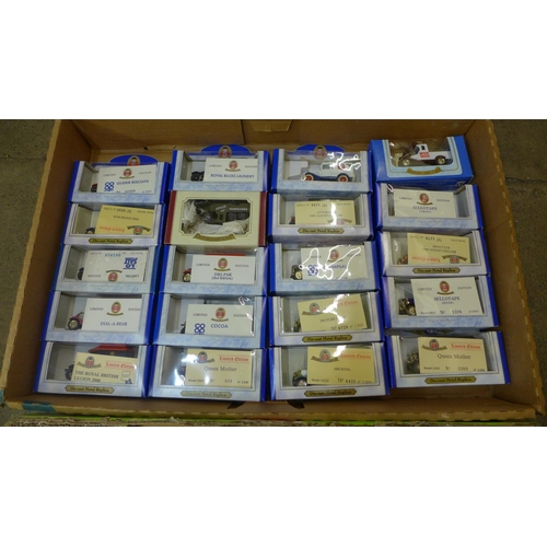 748 - Oxford die cast model vehicles, boxed