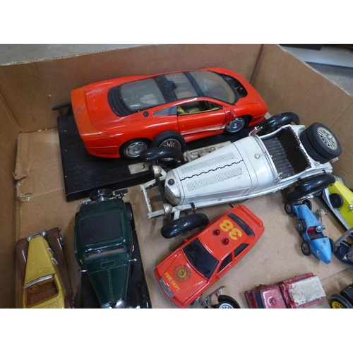 771 - A collection of assorted model vehicles