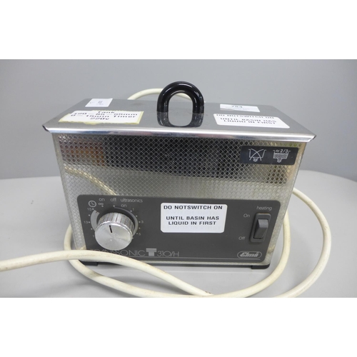 784 - A Transsonic 310/H ultrasonic cleaner