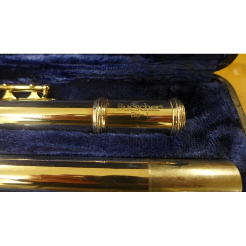 818 - A Buescher flute, cased