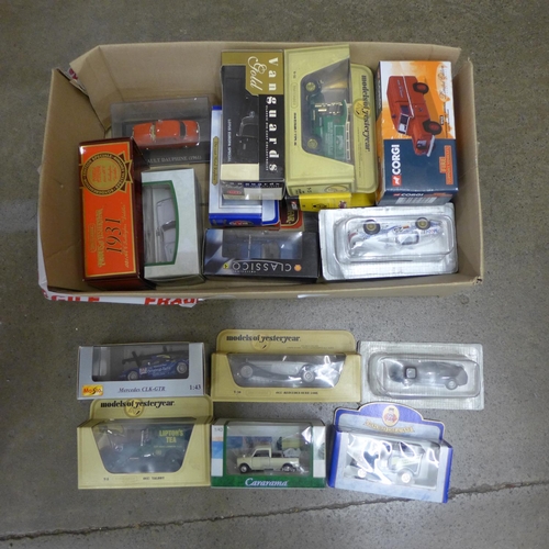 822 - Twenty die-cast model vehicles, Days Gone, Vanguards, Corgi, etc.