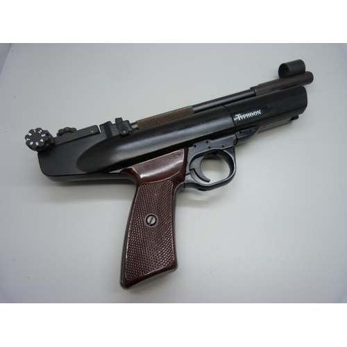 831 - A Webley & Scott Typhoon Air Pistol, boxed