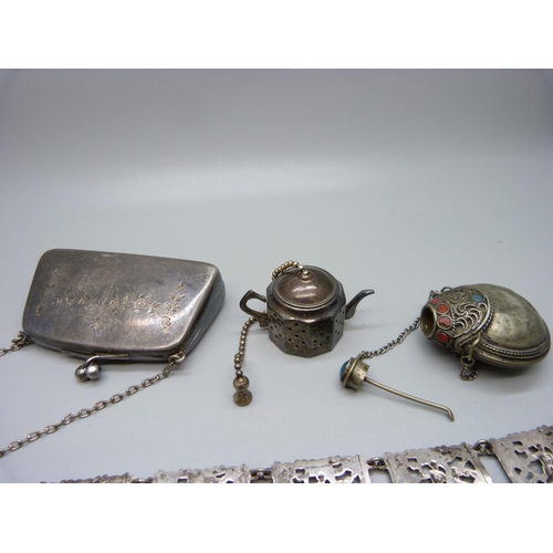 938 - Assorted plated and white metal items including belt and purse