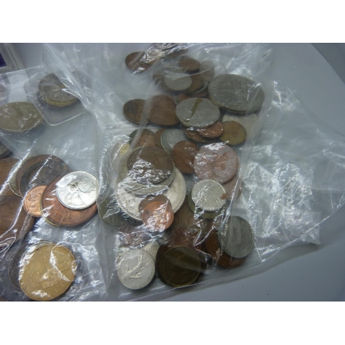 951 - Assorted coins and Roman metal detecting finds