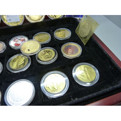 957 - A collection of commemorative coins including Royalty related, historical and animals