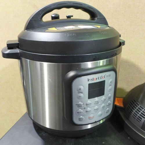 3059 - Instant Pot Gourmet Crisp with airfryer function, Original RRP £129.99 + vat      (278-282)  * This ... 