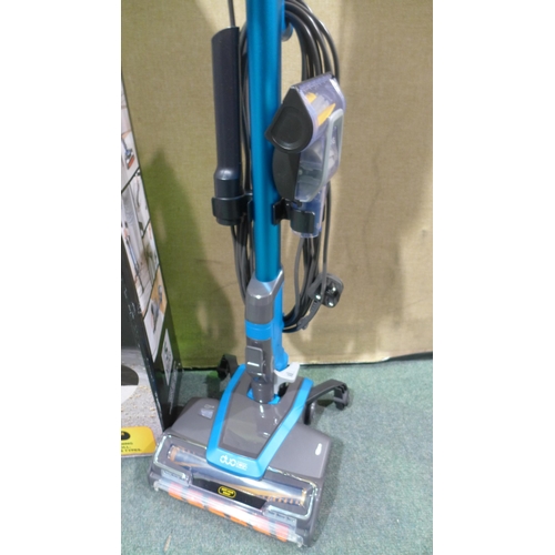 3066 - Shark Corded Stick Vac - HZ400UKT, Original RRP £149.99 + vat      (278-289)  * This lot is subject ... 