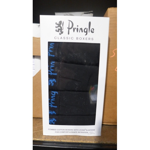 3152 - 8 Boxes of XLarge Pringle Classic boxes ( 276)   * This lot is subject to vat