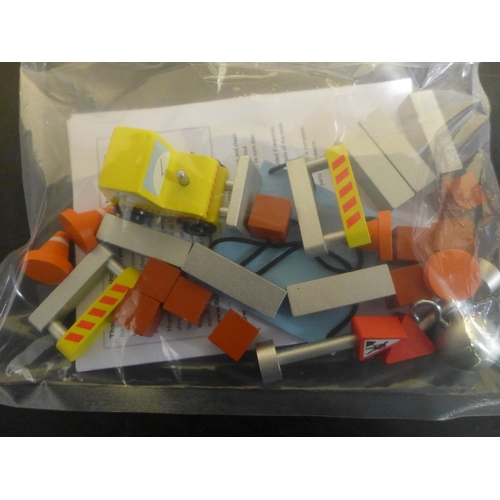 3216 - GLTC Construction Site Set - original RRP £75