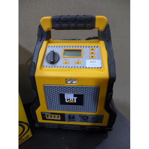 3237 - Cat Jump Starter 1200 Amp(278-191)  * This lot is subject to vat